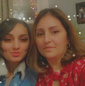 Meet your Posher, Kira